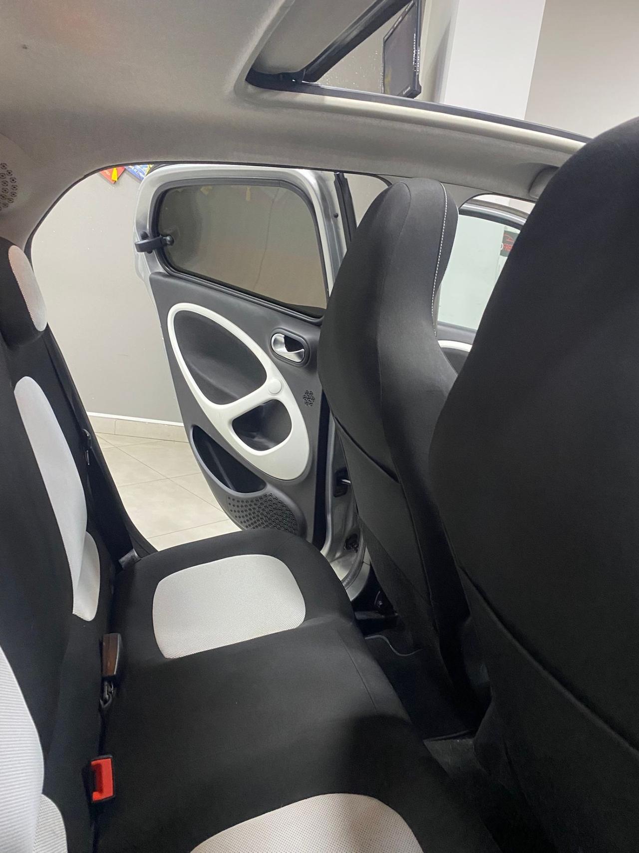 Smart ForFour 70 1.0