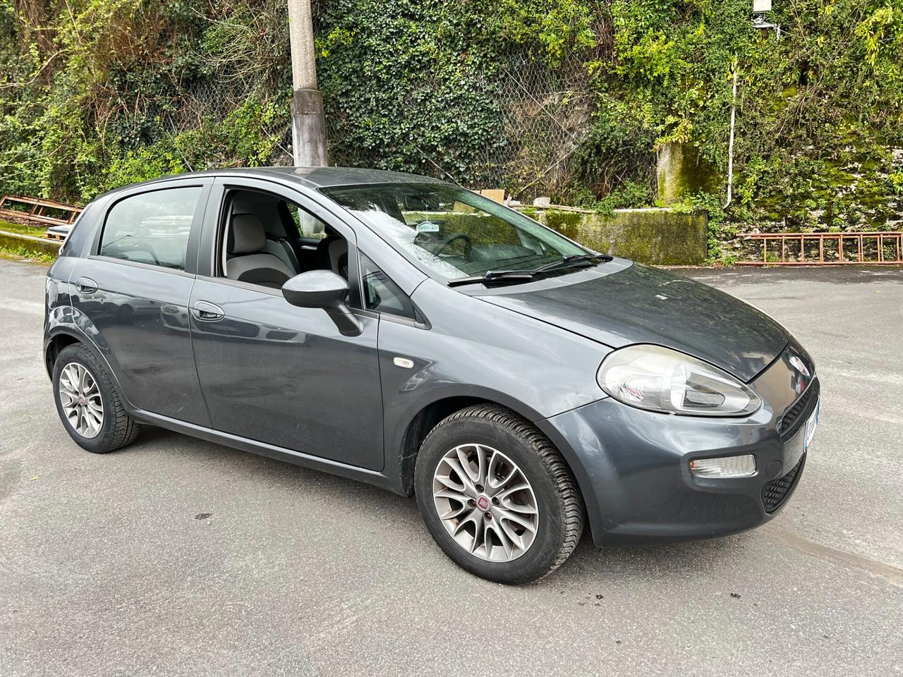 Fiat Punto 1.3 MJT II S&S 95 CV 5 porte Easy