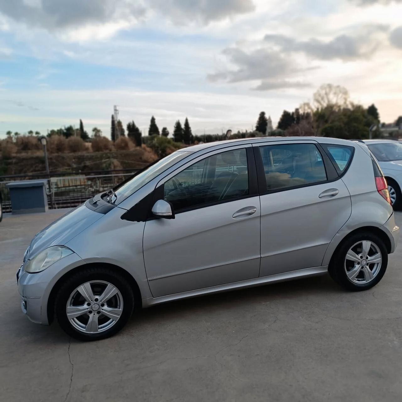 Mercedes-benz A 180 CDI Premium SOLI 117.000KM