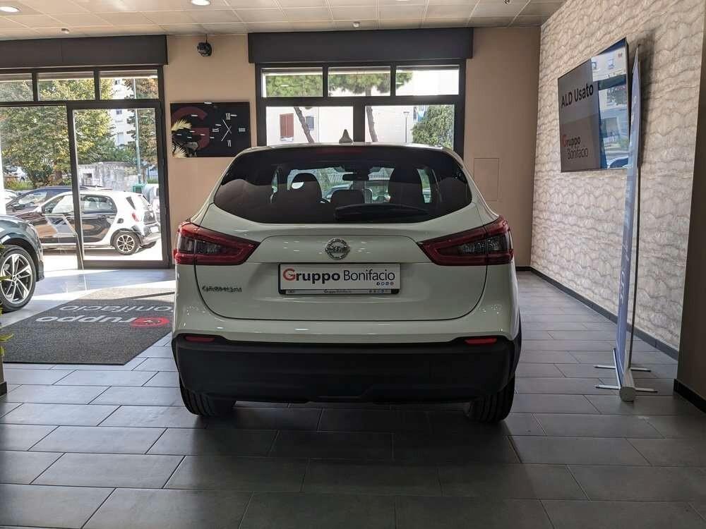 Nissan Qashqai 1.6 dCi 2WD Business Automatico