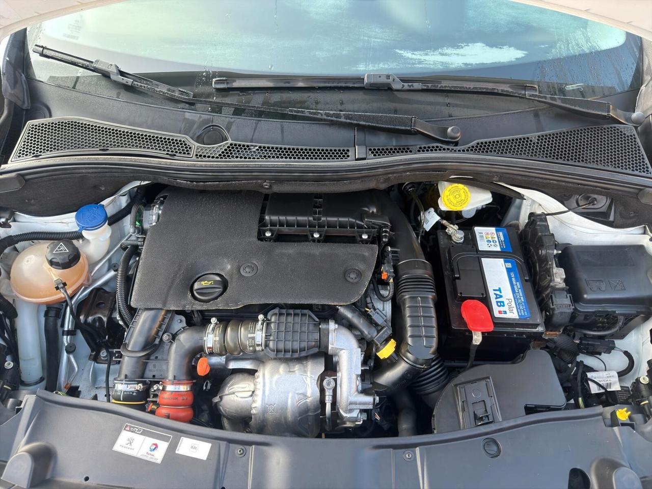 Peugeot 2008 1.6 BlueHDi 100 Active pack