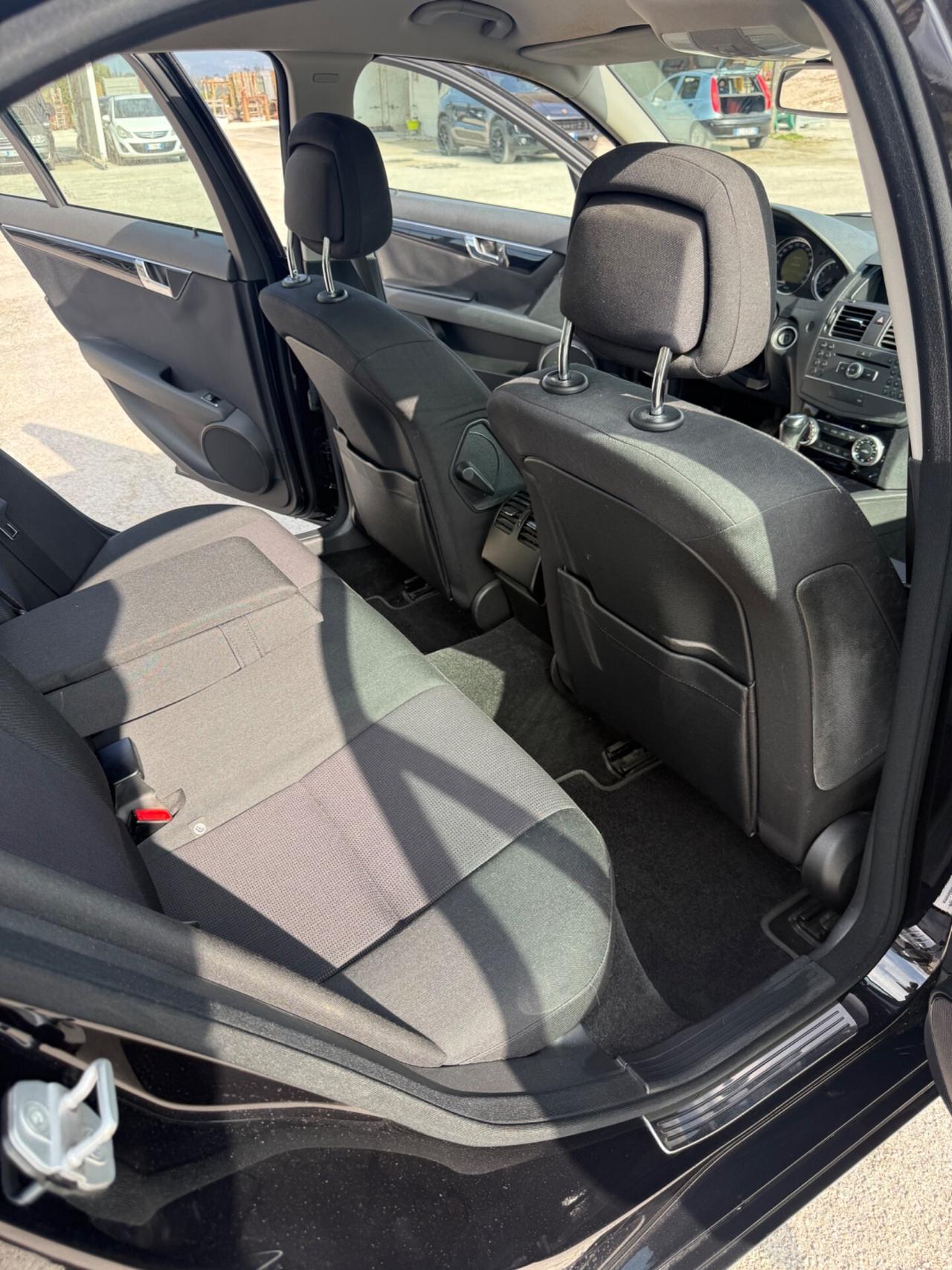 Mercedes classe C 180 CGi 127 milaKM uniproprietario