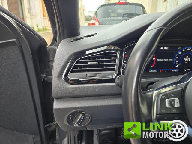 VOLKSWAGEN T-Roc 2.0 TDI SCR Advanced Black pack