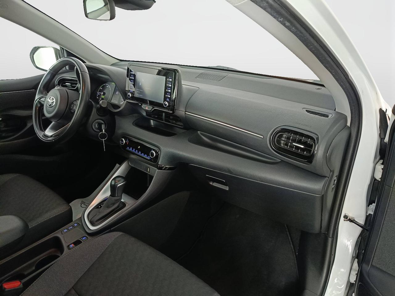 TOYOTA Yaris IV 2020 - Yaris 1.5h Active