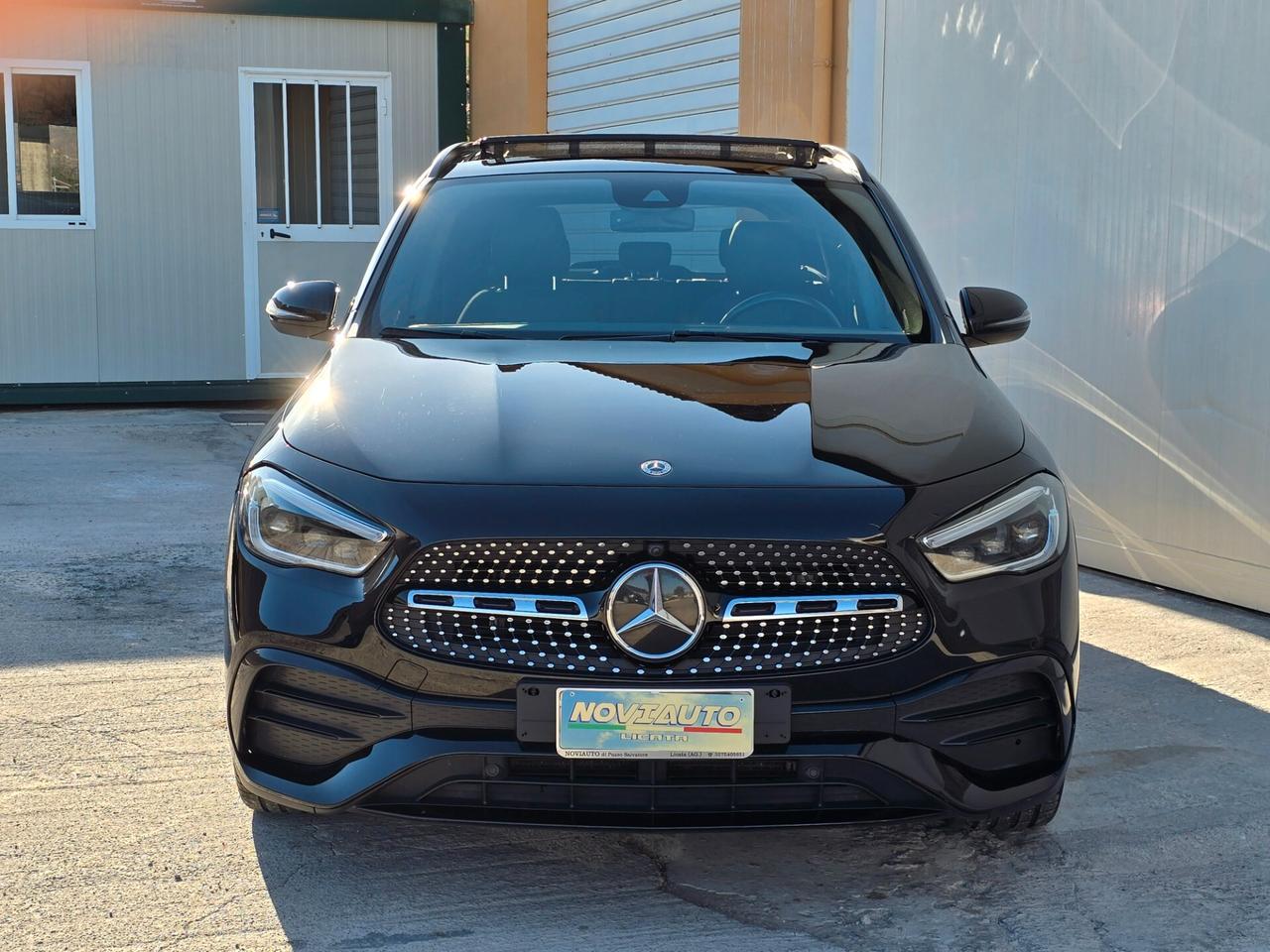 Mercedes Benz GLA220d 150cv Tetto Panoramico