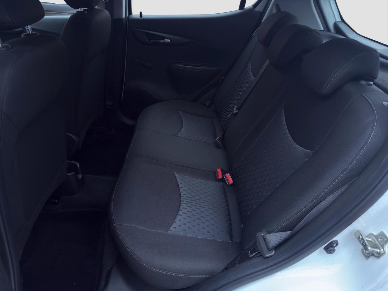 Opel Karl Rocks 1.0 73 CV