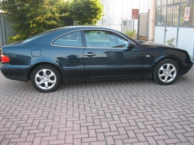 Mercedes-benz CLK Mercedes 2.0 kompressor