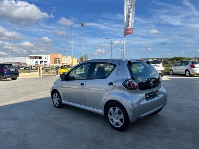 Toyota Aygo 1.0 Now 5p FL