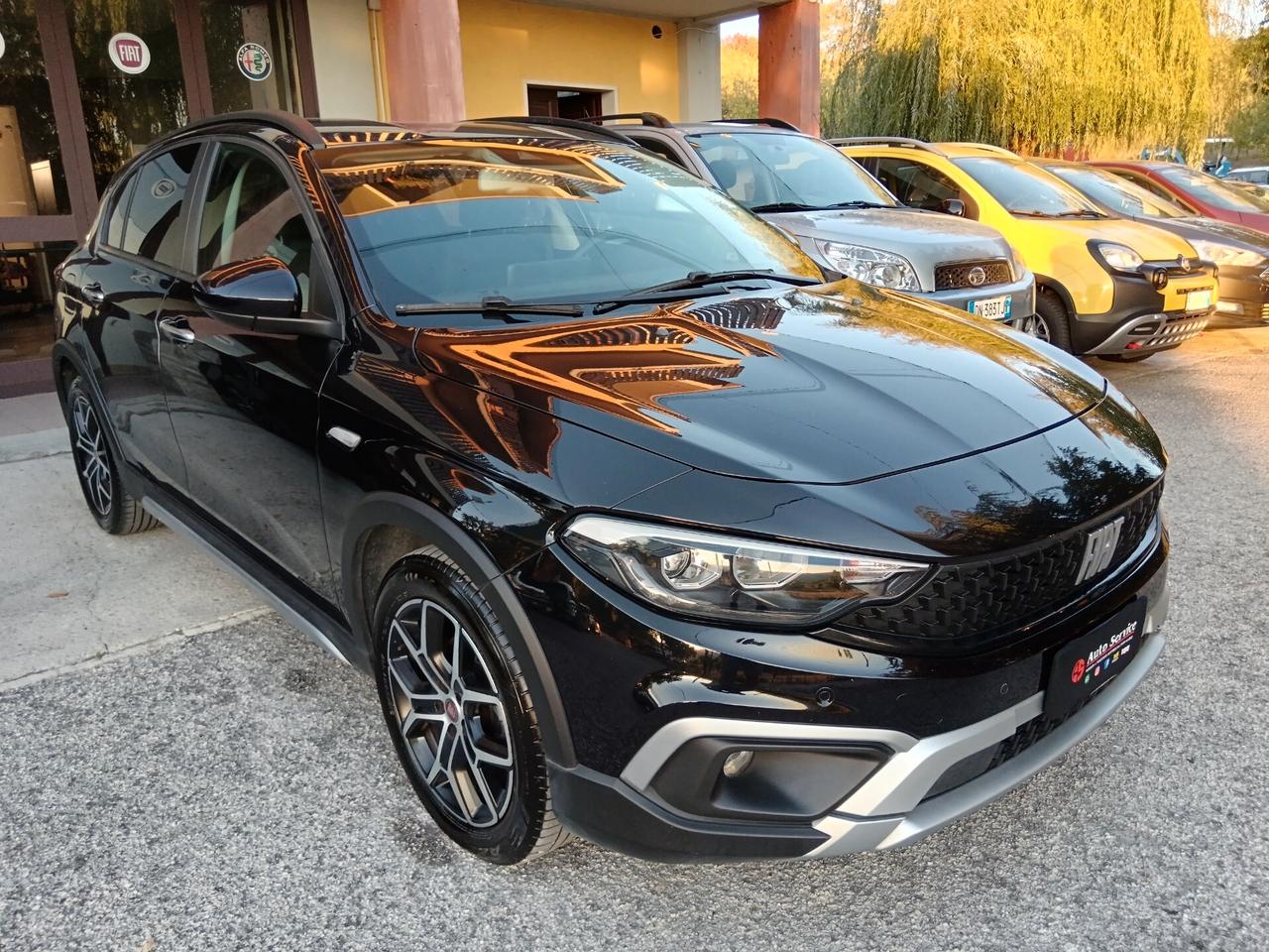 Fiat Tipo 1.6 MJT 5P 130CV CROSS NUOVISSIMA