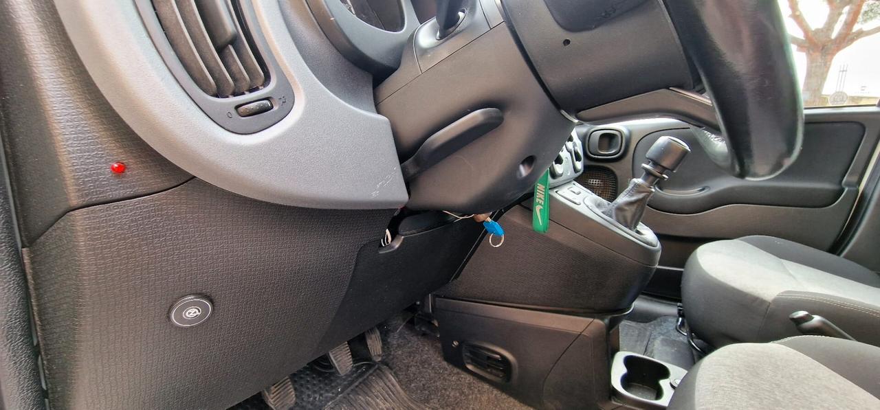 Fiat Panda 1.2 Lounge Trussardi IMP G.P.L ANTIFURTO BLOCCO MOTORE E BLOCKSHAFT