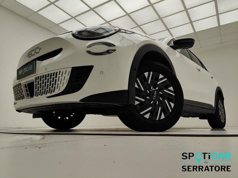 FIAT 600 IV 1.2 hybrid 110cv auto