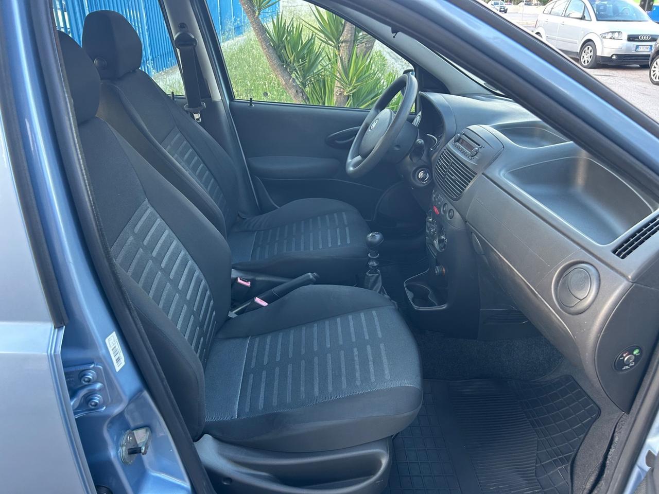 Fiat Punto 1.2 benzina 60 cv 2010