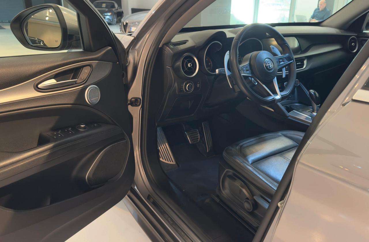 Alfa Romeo Stelvio 2.2 210 CV AT8 Q4 - 2018