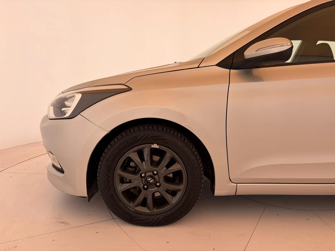 Hyundai i20 5p 1.2 Classic 75cv *NEOPATENTATI*