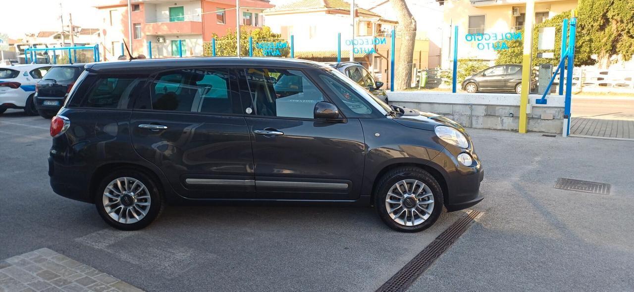 Fiat 500L Living 1.4 T-Jet 120 CV Lounge