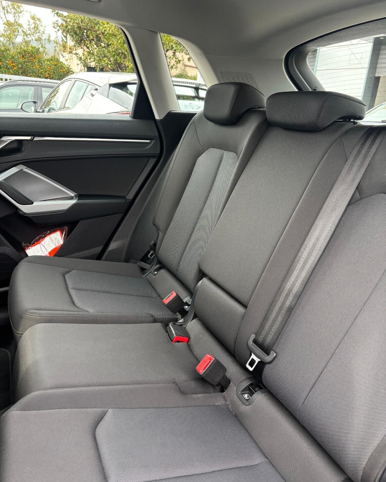 Audi Q3 35 TDI S tronic