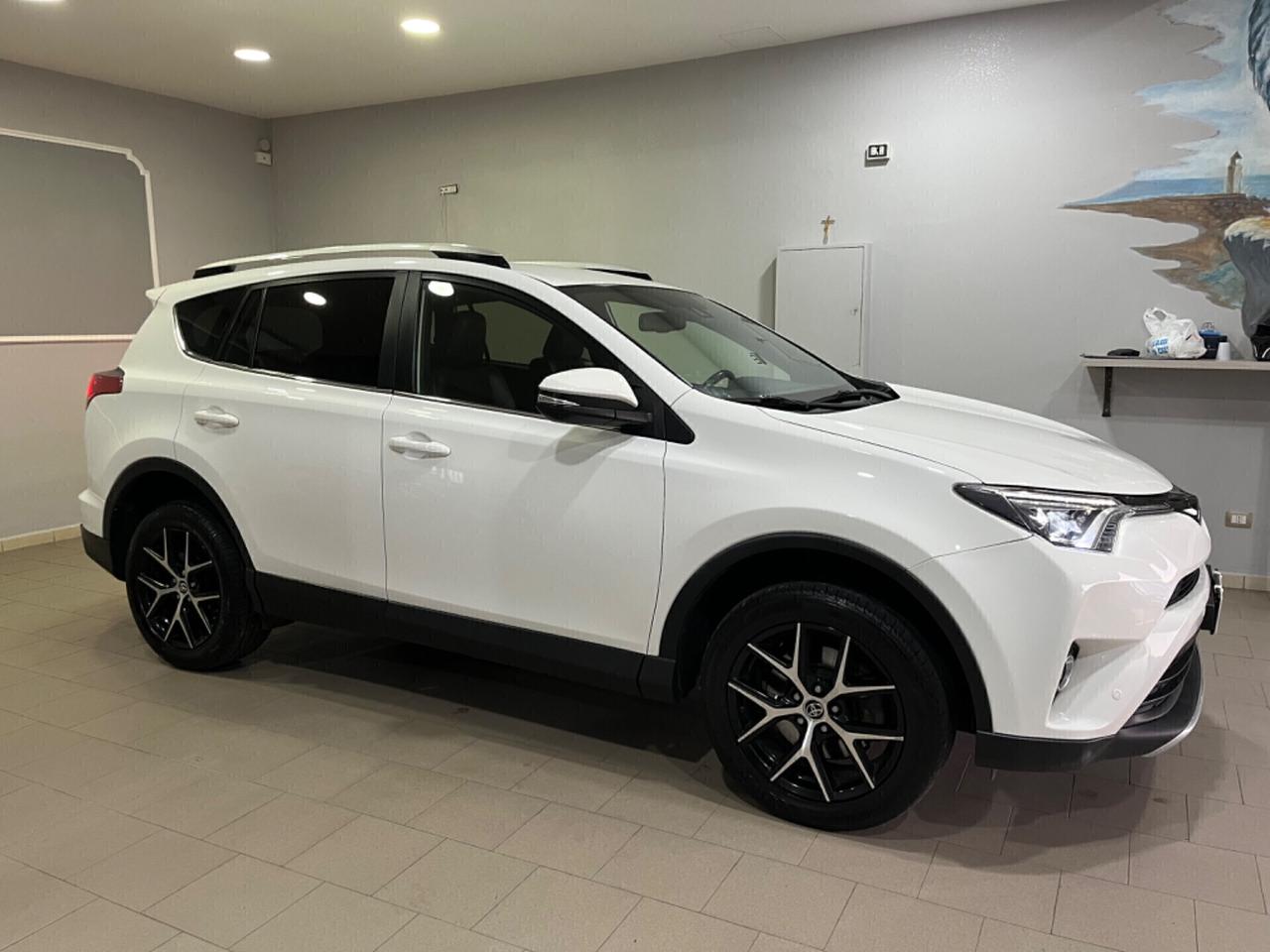 Toyota RAV 4 RAV4 2.0 D-4D 2WD Lounge