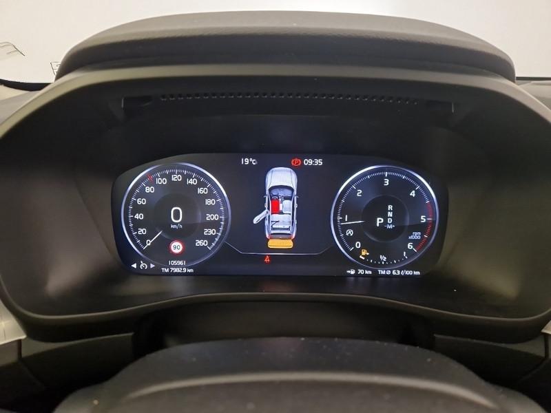 VOLVO XC40 D3 AWD Geartronic Business Plus