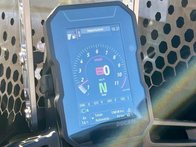 DUCATI DesertX 937 Lucky Explorer