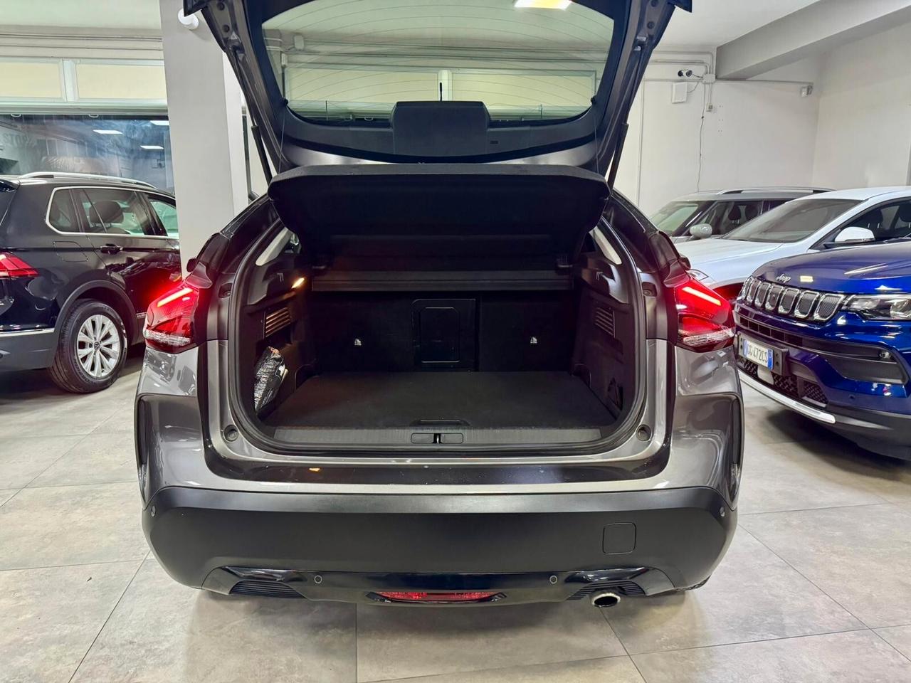 Citroen C4 1.5 BlueHDi 130cv EAT8 Shine 12/2021