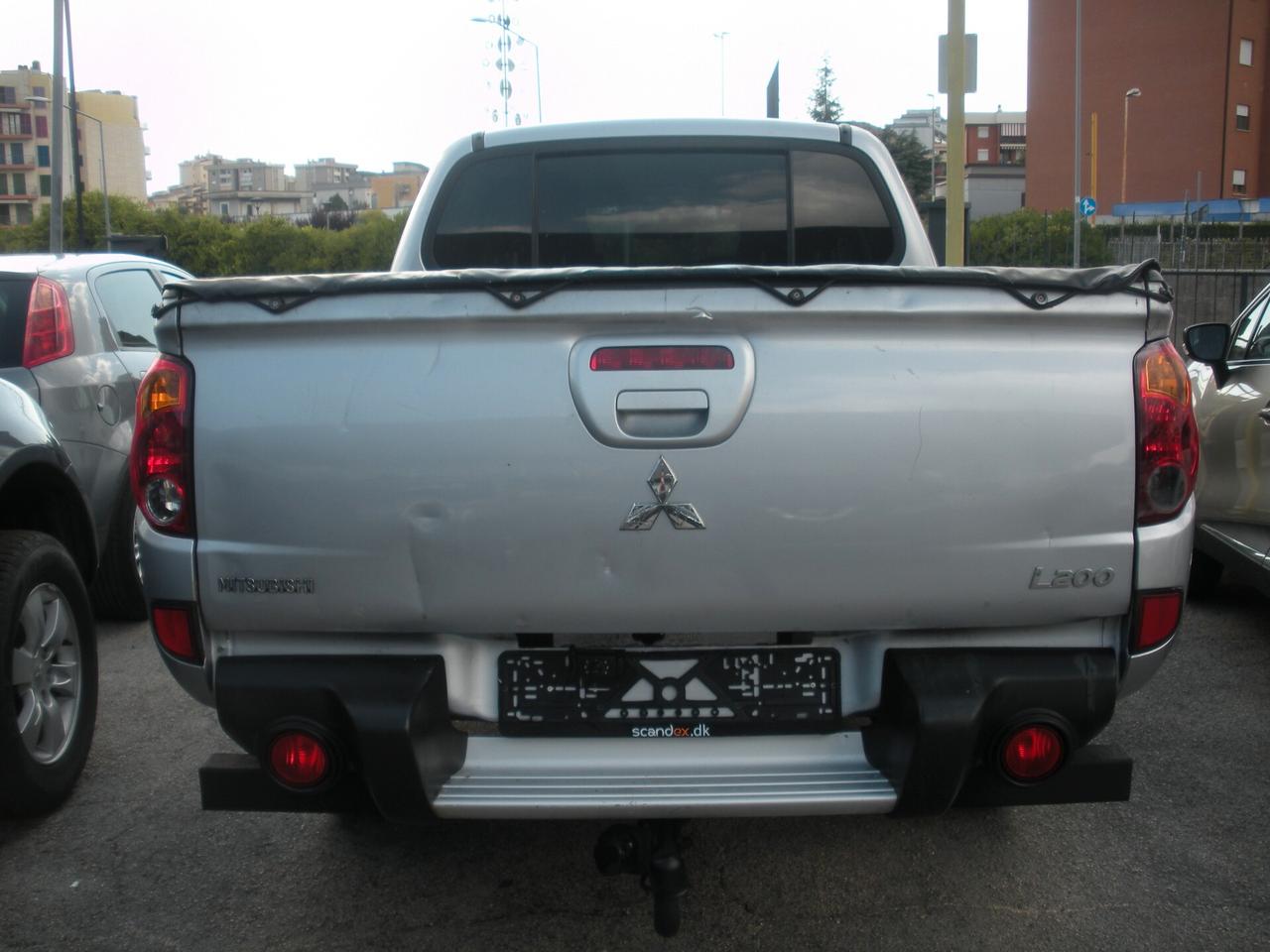 Mitsubishi L200 2.5 DI-D/136CV DC Intense DPF