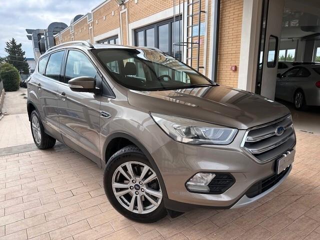 Ford Kuga 2.0 TDCI 120 CV S&S 2WD Powershift Business