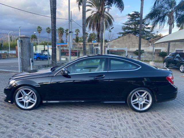 MERCEDES-BENZ C 220 CDI AMG BlueEFFICIENCY Coupé