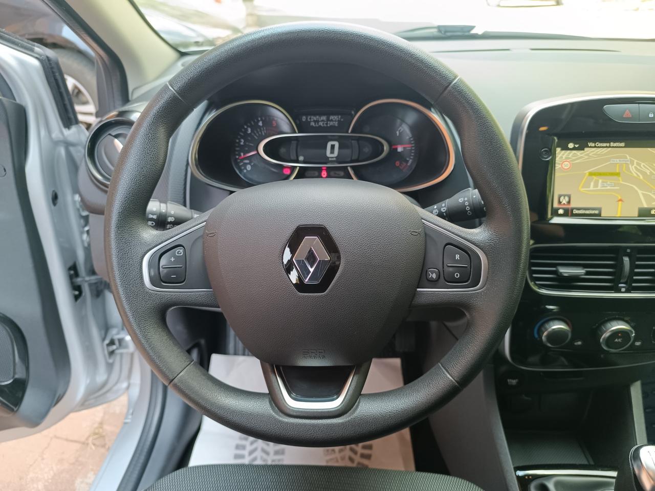 Renault Clio dCi 8V 75 CV 5 porte Moschino Zen