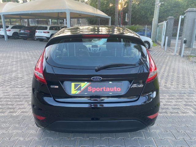 FORD Fiesta + 1.4 TDCi 68CV 5 porte