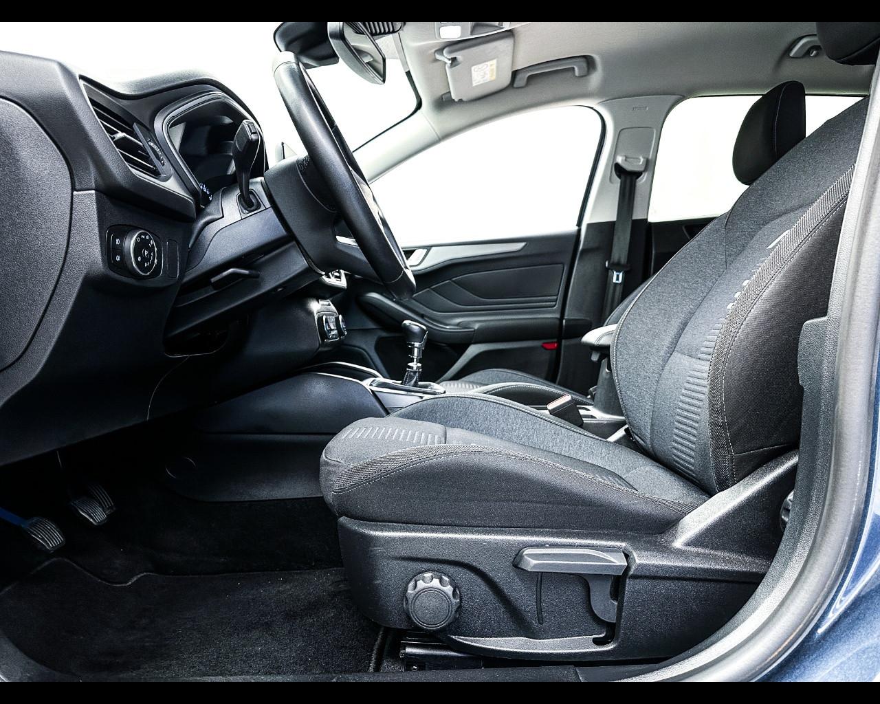 FORD Focus 1.0 EcoBoost 125 CV 5p. Active