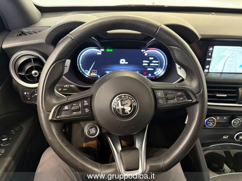 Alfa Romeo Stelvio 2023 2.2 t Sprint Q4 210cv auto