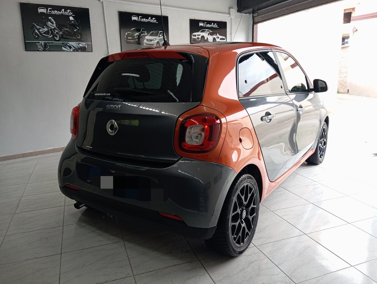 Smart ForFour 1.0 benzina 2015 CON GARANZIA