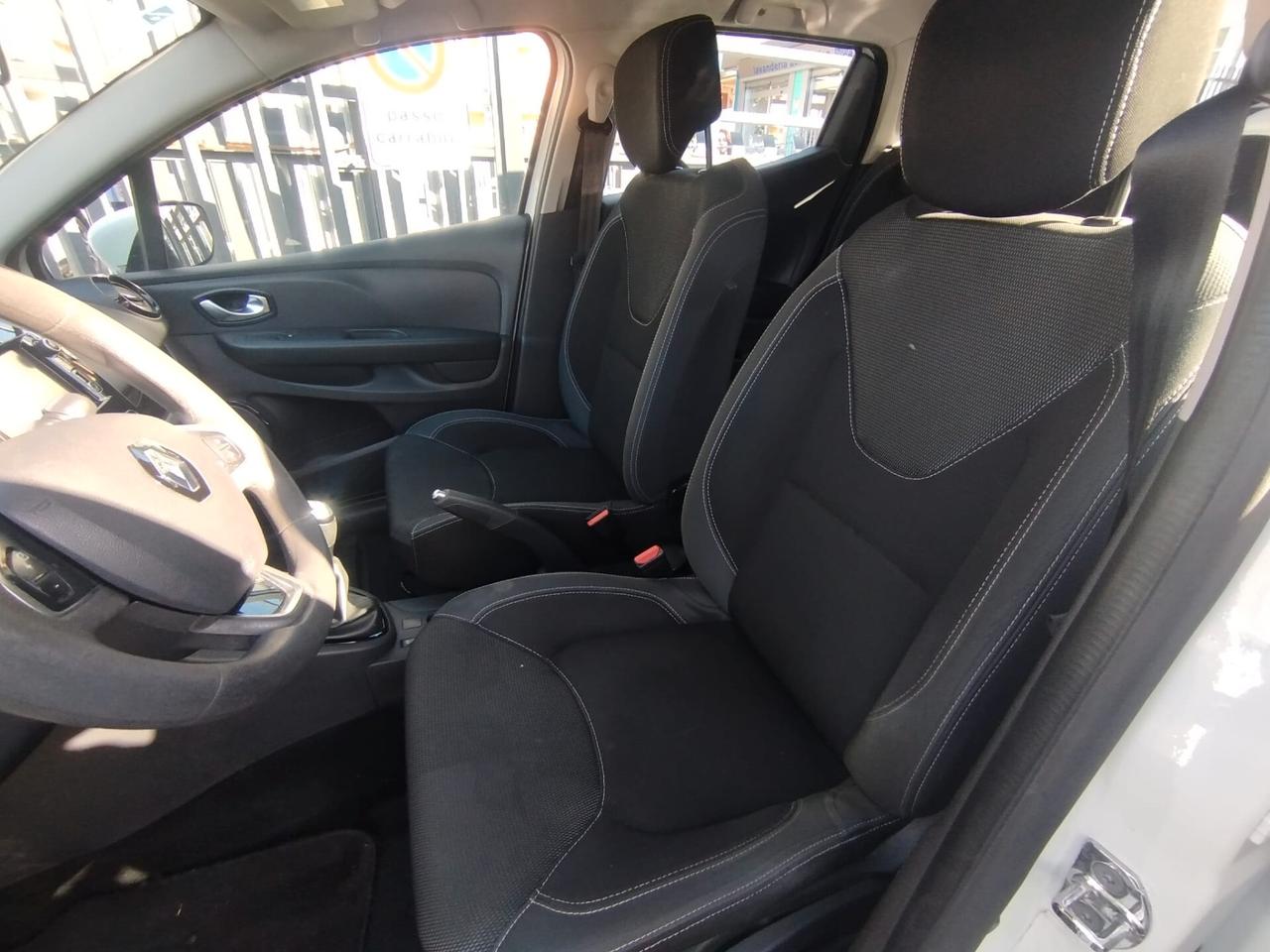 CLIO 1.2 - 73cv *PREZZO VERO* NAVI- SENSORI PARC.-IVA DEDUCIBILE