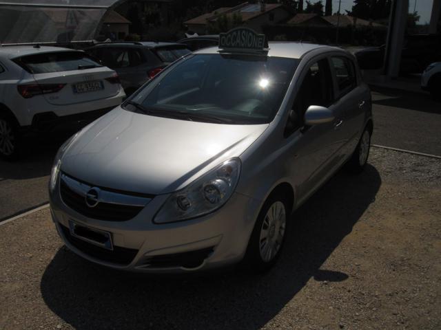 OPEL Corsa 1.2 5 porte Club OK NEOPATENTATI