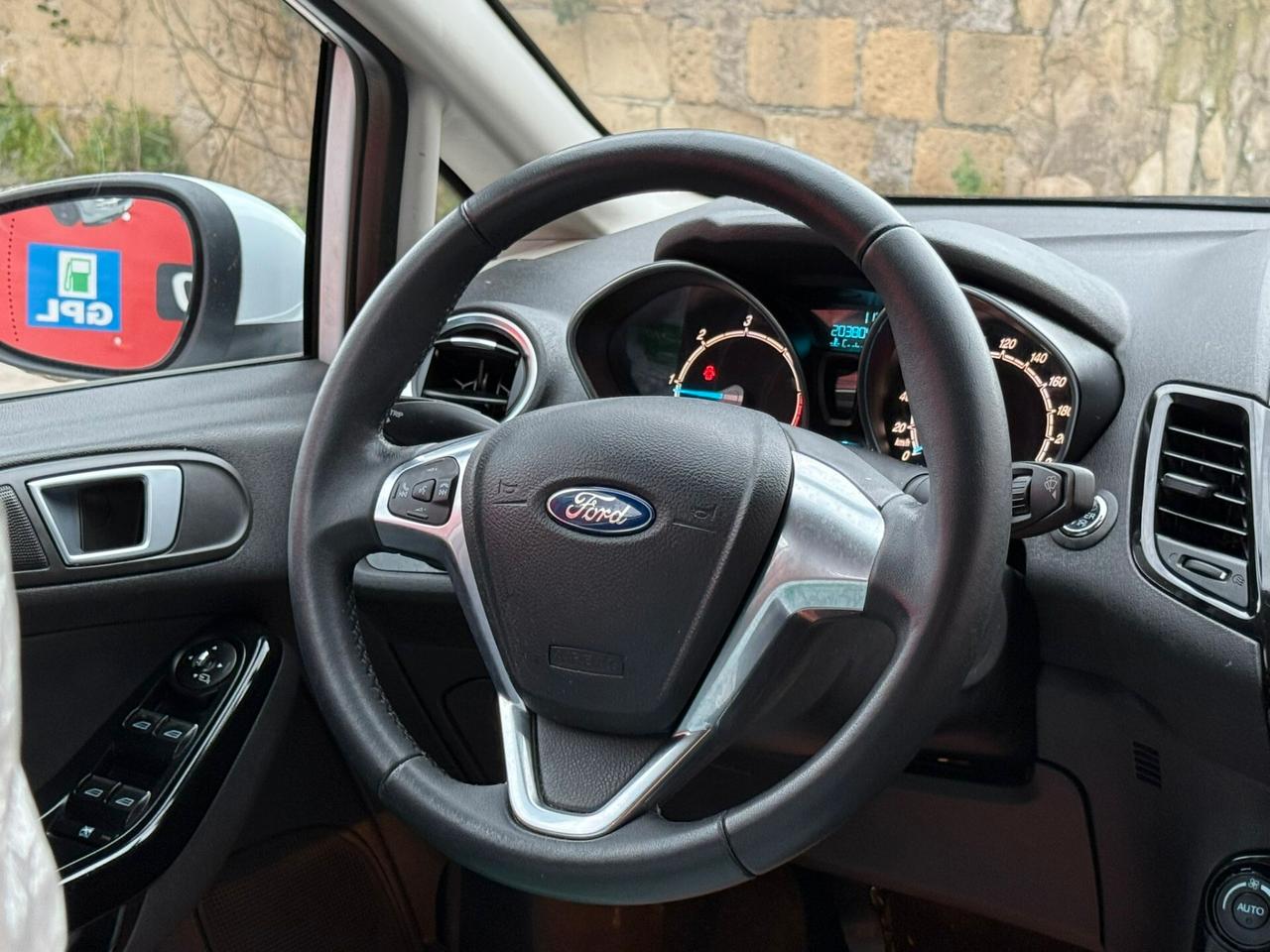 Ford Fiesta 1.5 TDCi 75cv Titanium - 2013