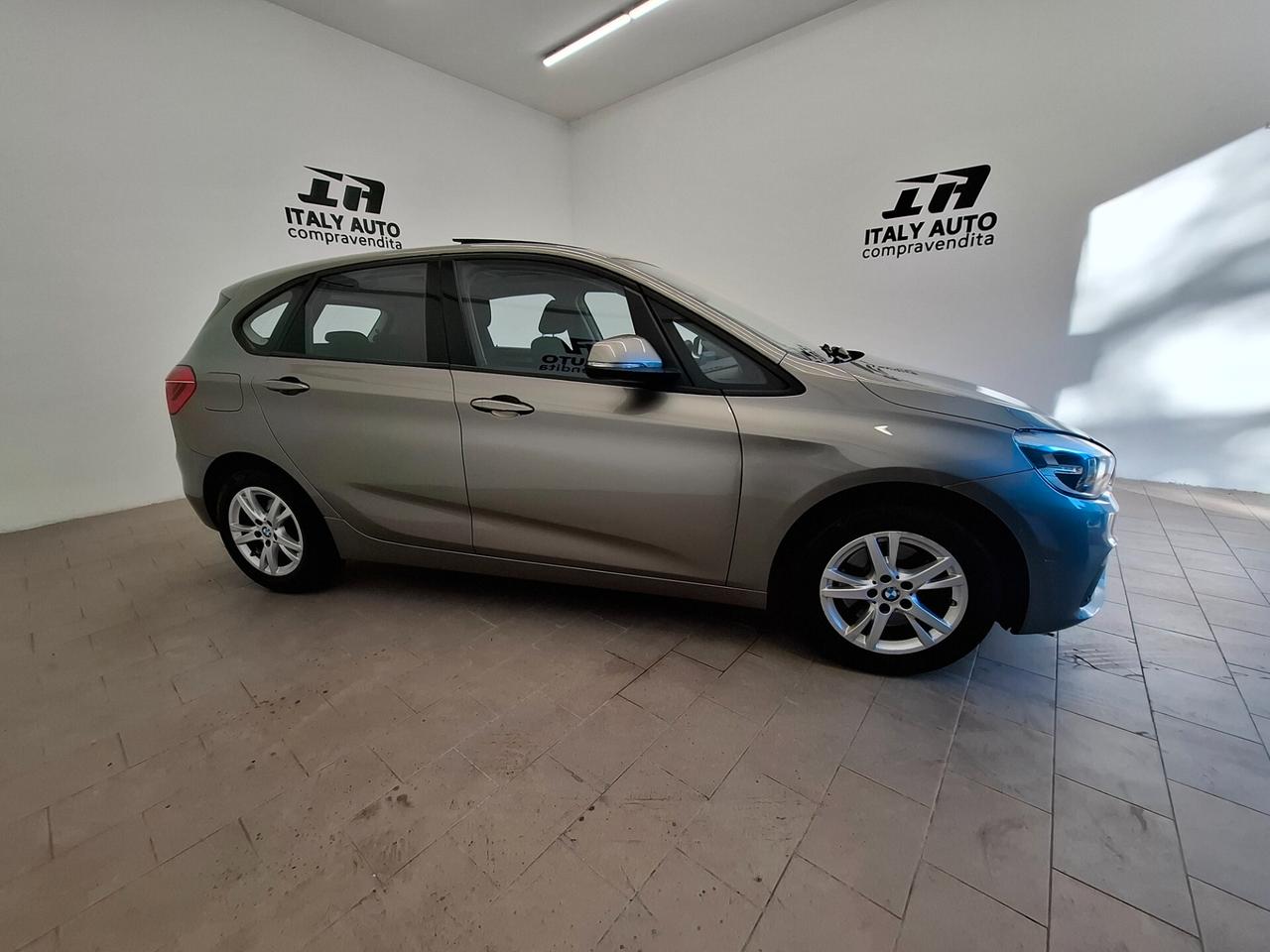 Bmw 218 i active tourer luxury automatica