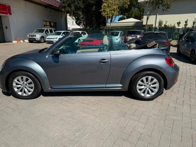 VOLKSWAGEN Maggiolino Maggiolino Cabrio 1.6 TDI...