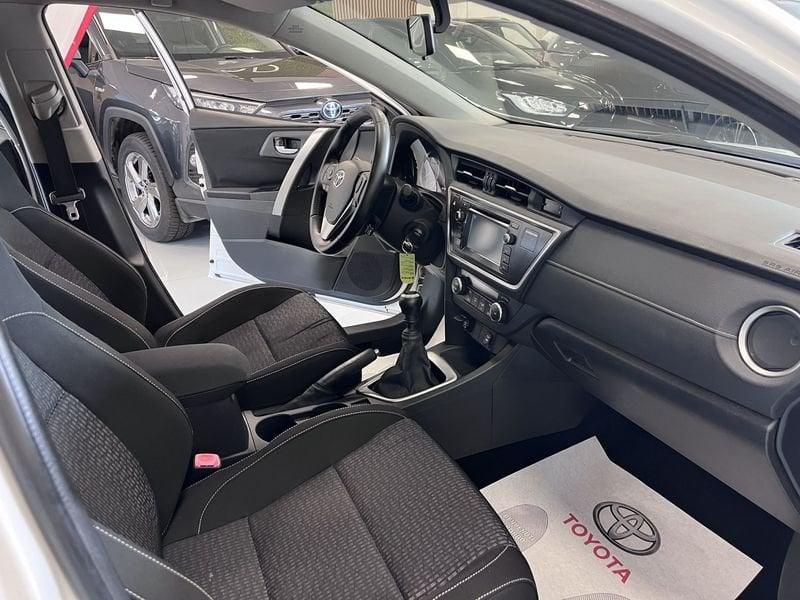 Toyota Auris Auris Touring Sports 1.4 D-4D Active