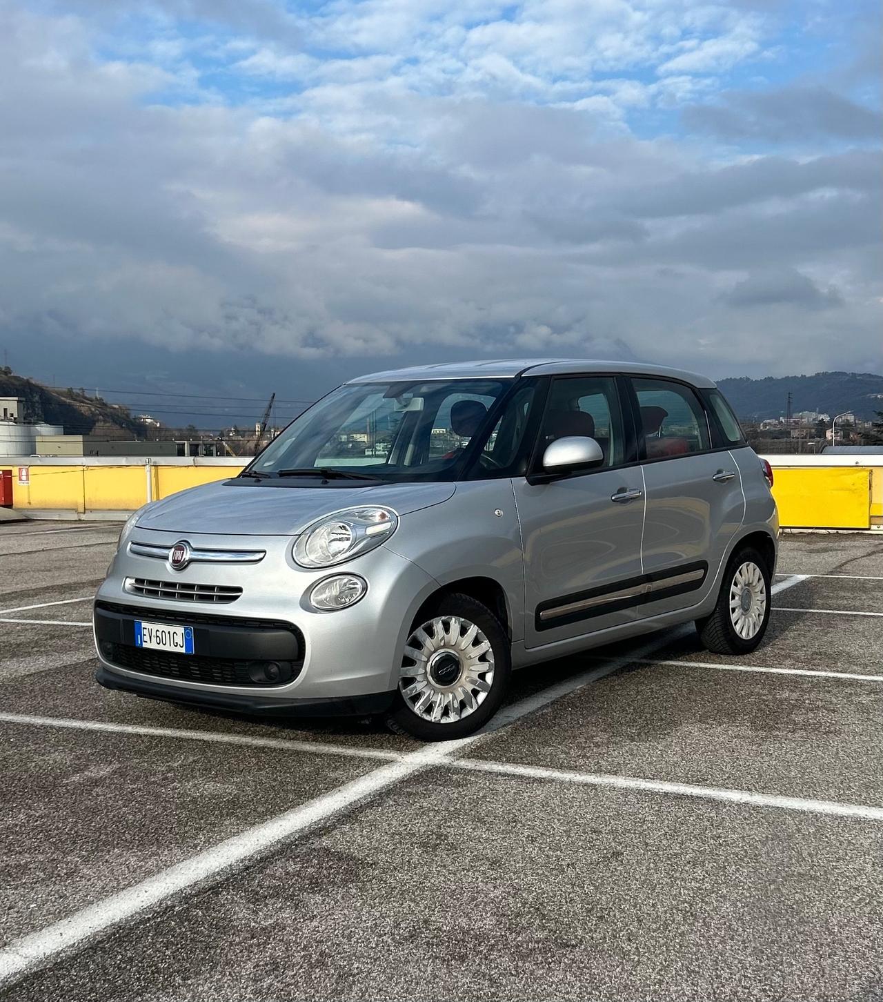 Fiat 500L 1.6 Multijet Lounge Neopatentati 2014