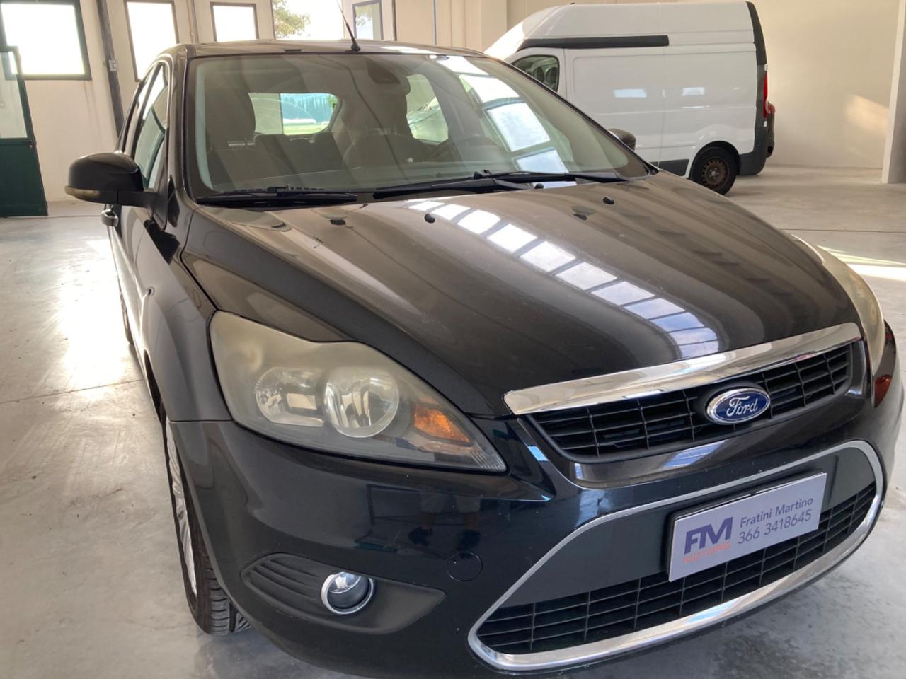 Ford Focus 2.0 (145CV) 5p. Bz.- Met. Tit.