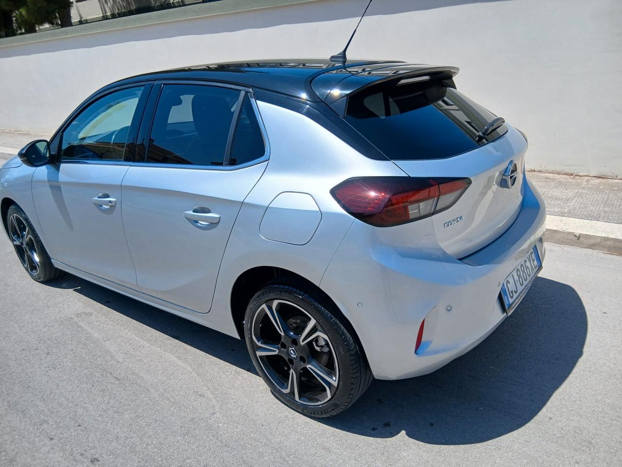 Opel Corsa 1.2 100 CV Blitz Edition
