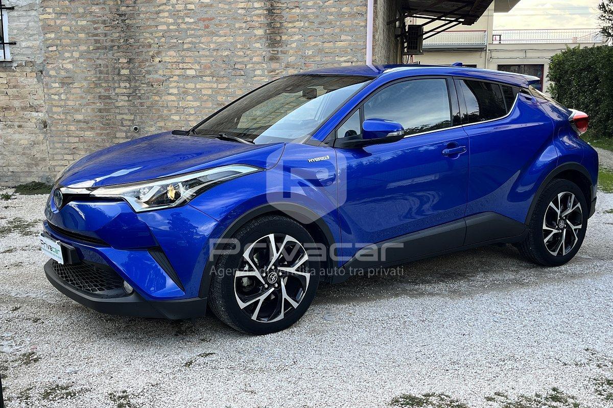 TOYOTA C-HR 1.8 Hybrid E-CVT Trend