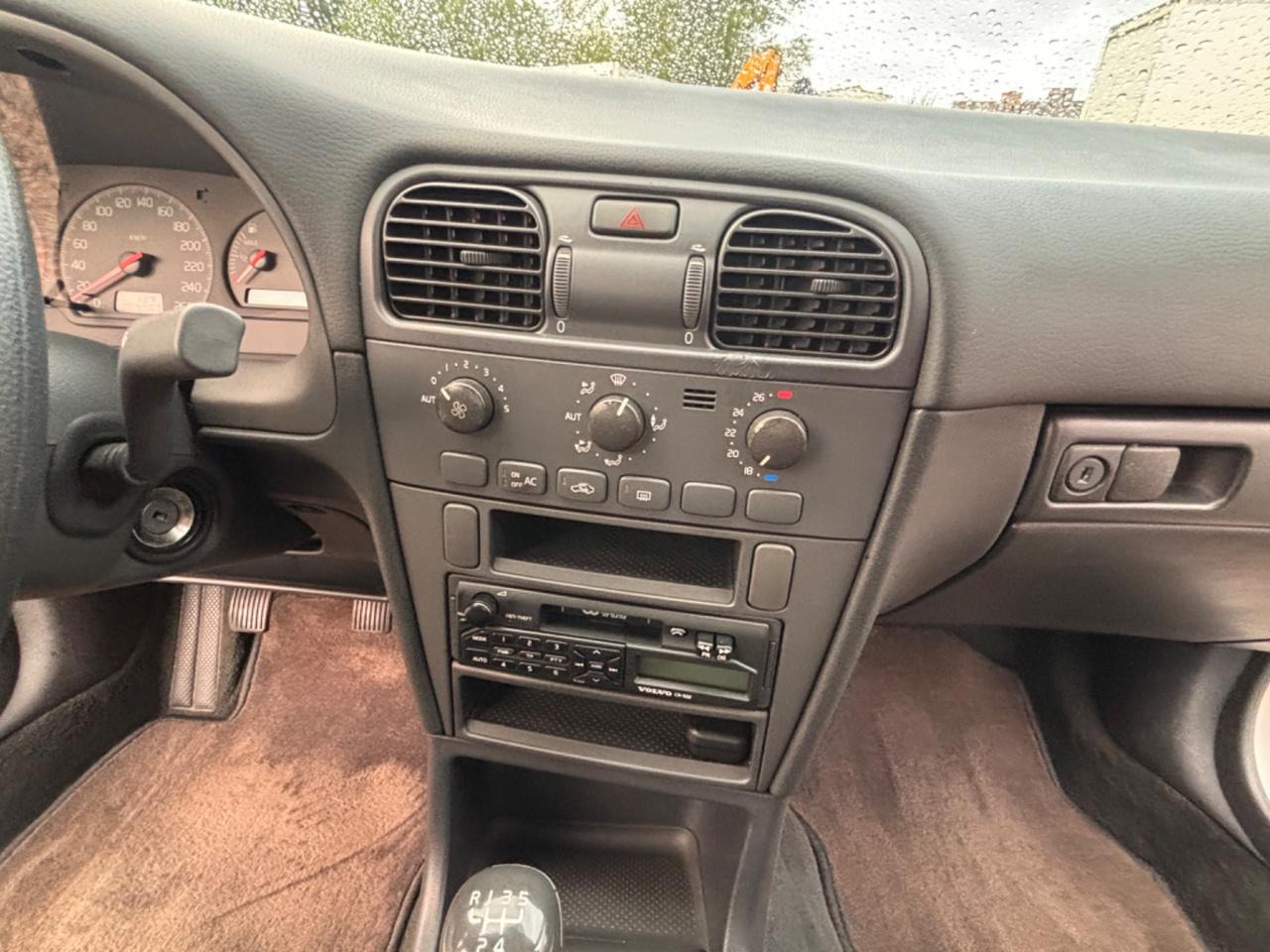 Volvo V40 S40 1.8 16V cat
