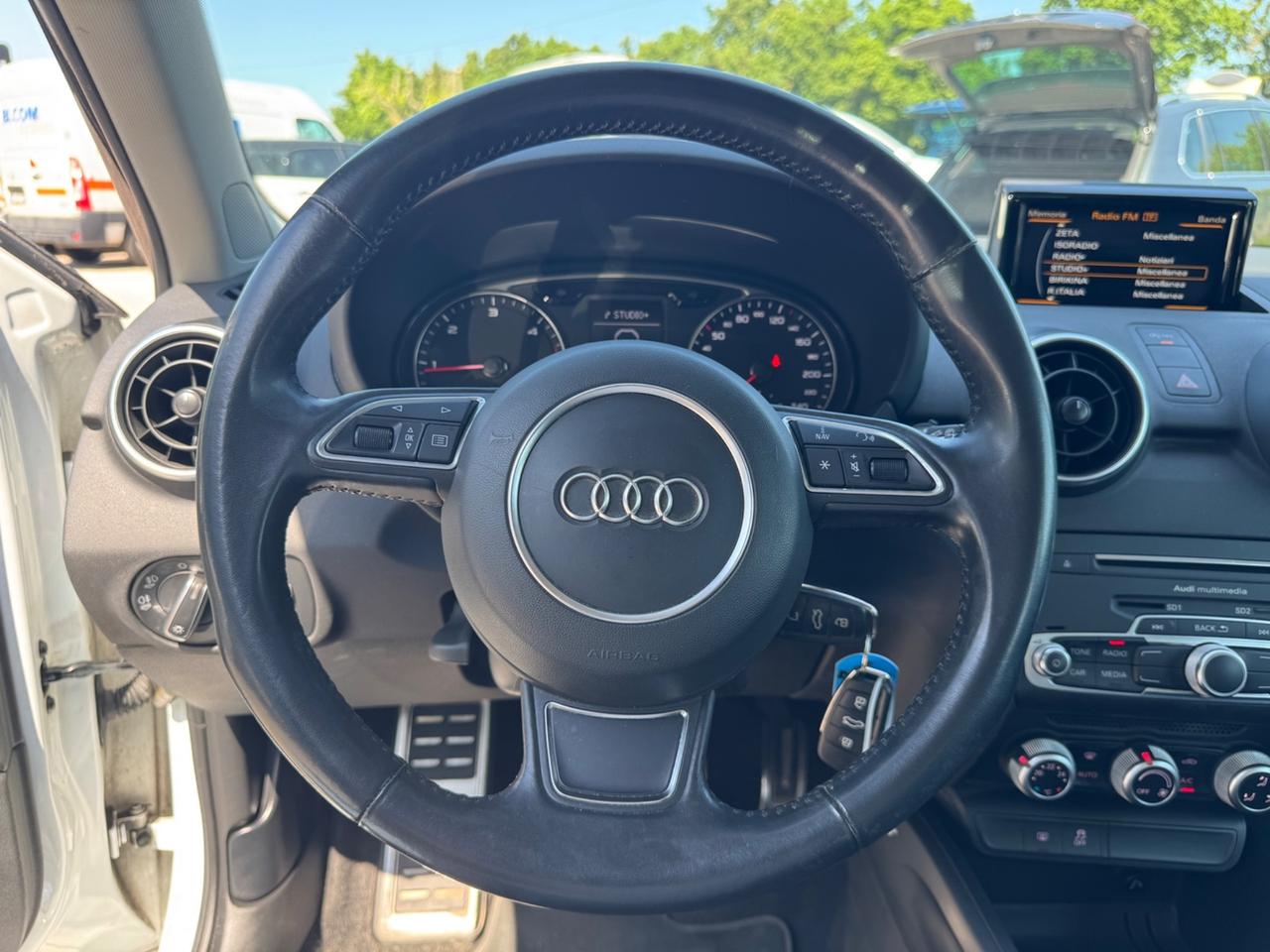 Audi A1 SPB 1.4 TDI S-LINE BI-COLOR NEOPATENTATI