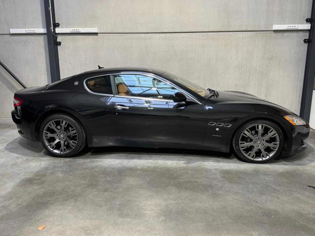 MASERATI GranTurismo 4.2 V8
