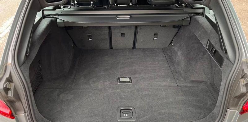 BMW Serie 3 318i MSport Touring auto Pelle Camera 18"