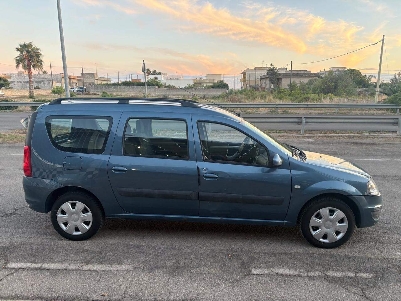 Dacia Logan SW 1.5 dCi Lauréate 2009