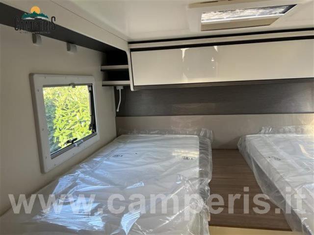 ELNAGH ELNAGH COMPACT 539 FORD