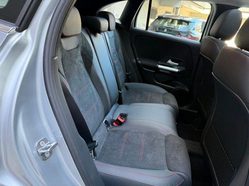 Mercedes-Benz GLA 180 Automatic AMG Line Premium