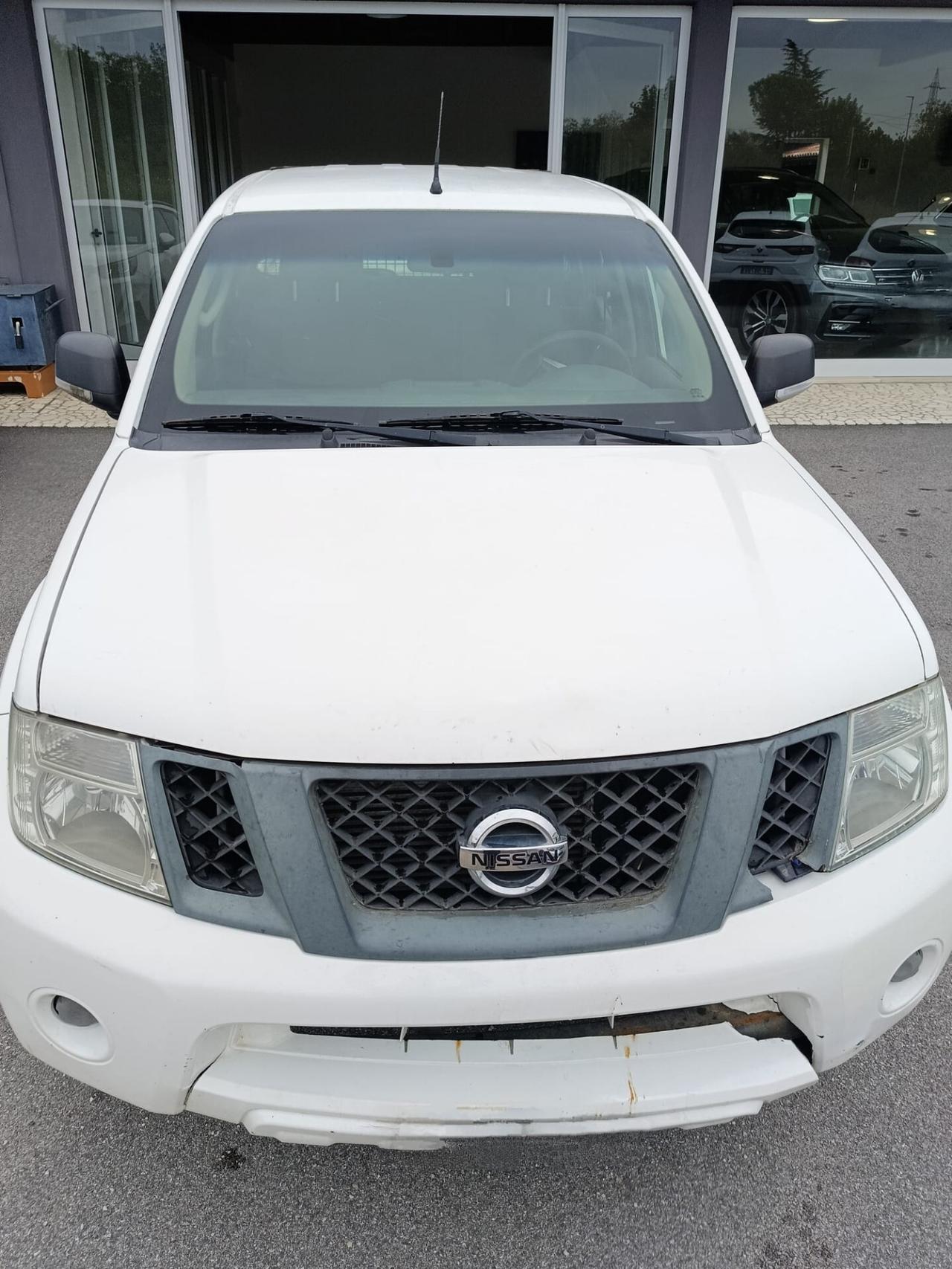 Nissan Navara 2.5 dCi 190CV 2 porte King Cab XE